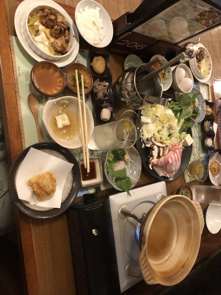 Traditionel mad på japansk ryokan 